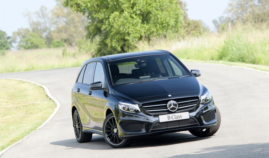  Mercedes-Benz B250 AMG Line 2015 года  (ZA) (фото 2 из 13)